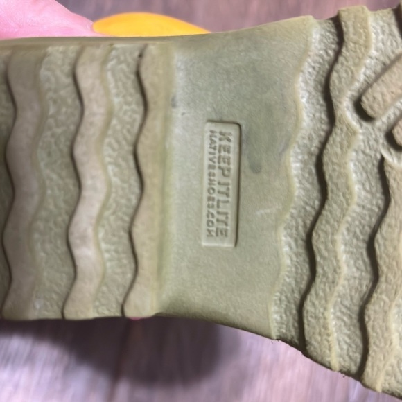 Native unisex kid boots size 6 - Picture 8 of 8